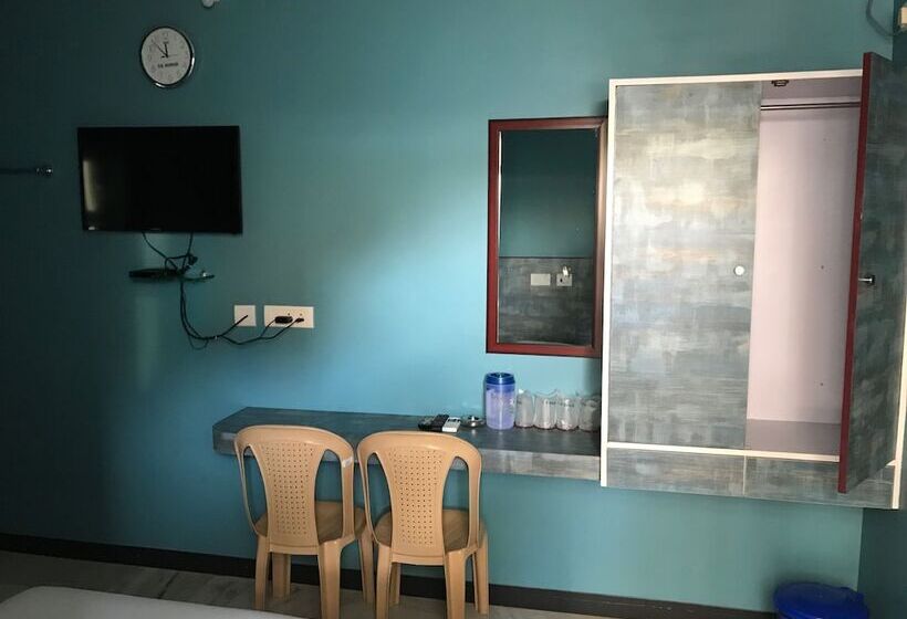 בית מלון כפרי Sm Mansion Near Harbour & High Court