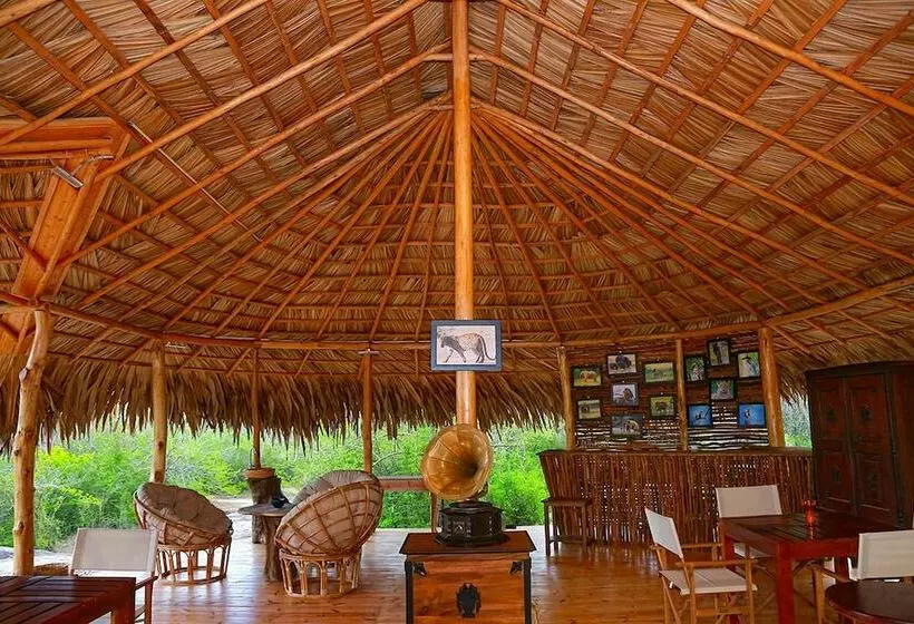 هتل The Sanctuary Yala