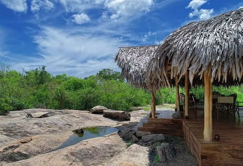 هتل The Sanctuary Yala