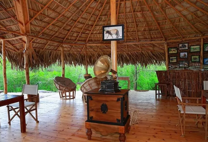 هتل The Sanctuary Yala