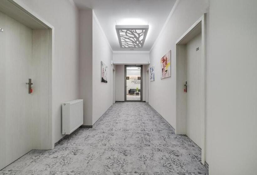 Savoy Mariacka Apartments