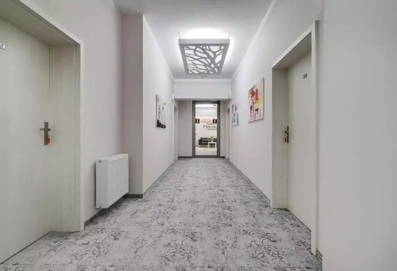 Savoy Mariacka Apartments