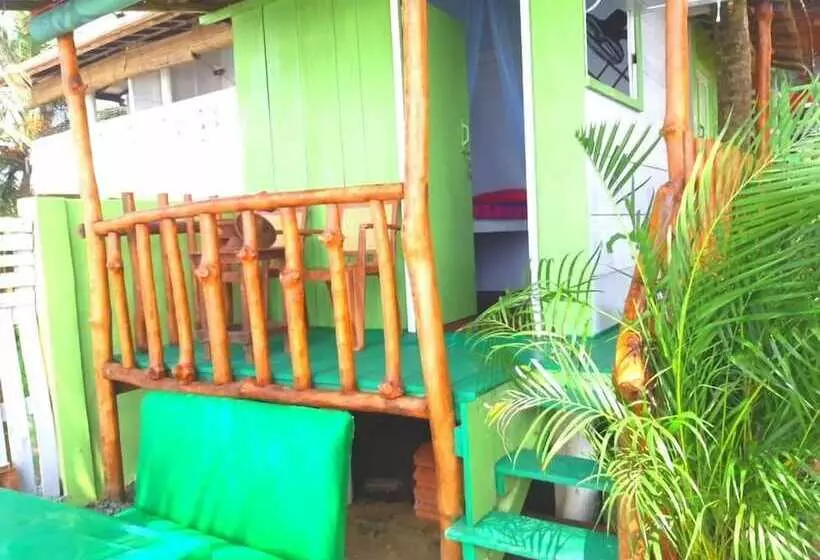 ユースホステル Luna Beach Home & Cabanas