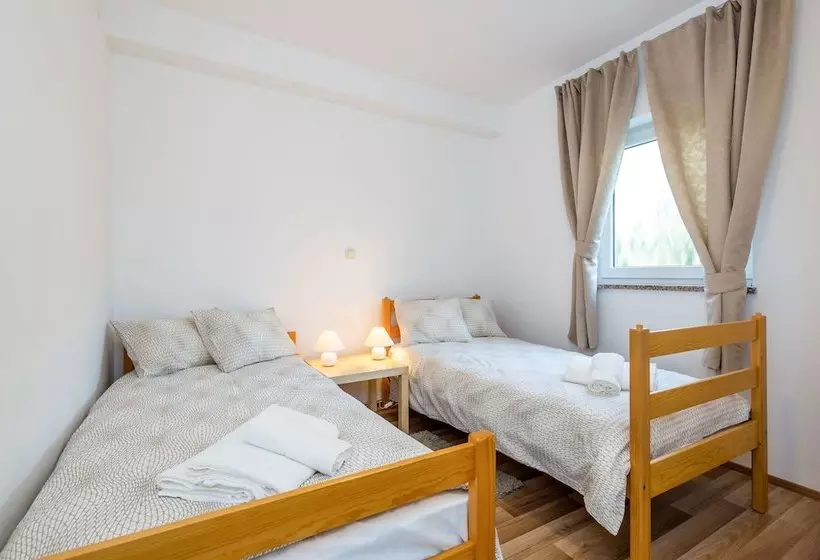 Apartments Makora