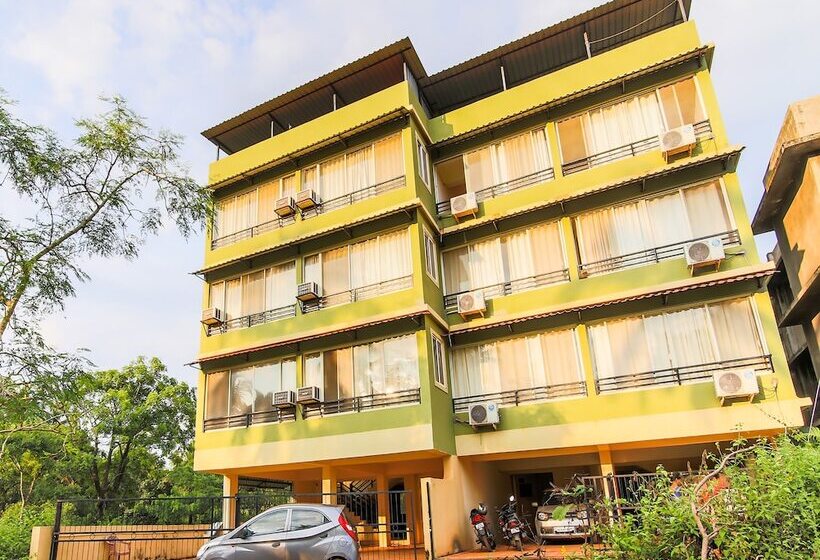 ホテル Aquarii By Oyo Rooms