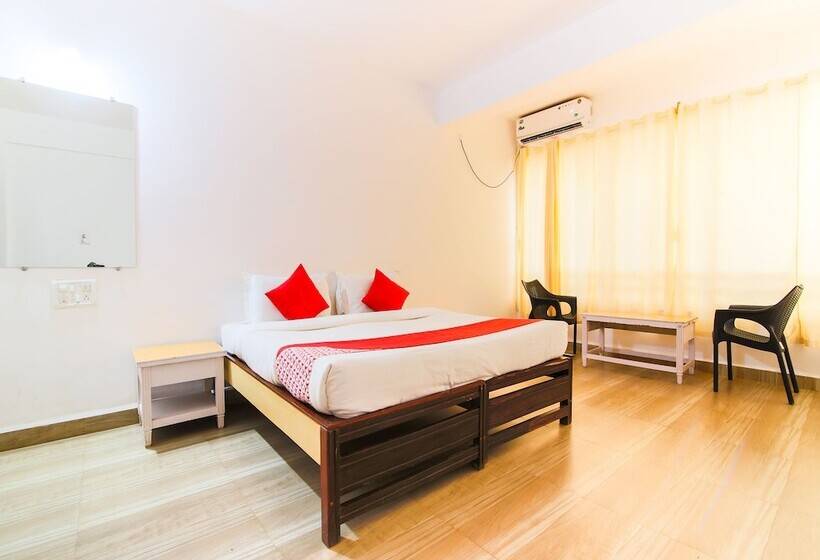 ホテル Aquarii By Oyo Rooms