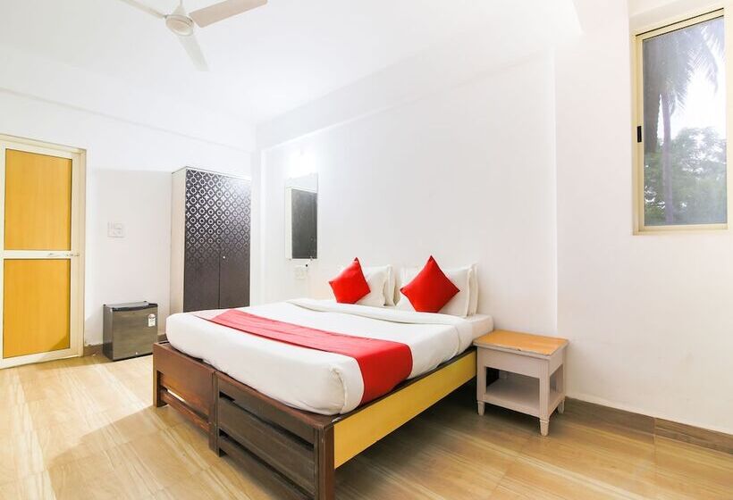 ホテル Aquarii By Oyo Rooms