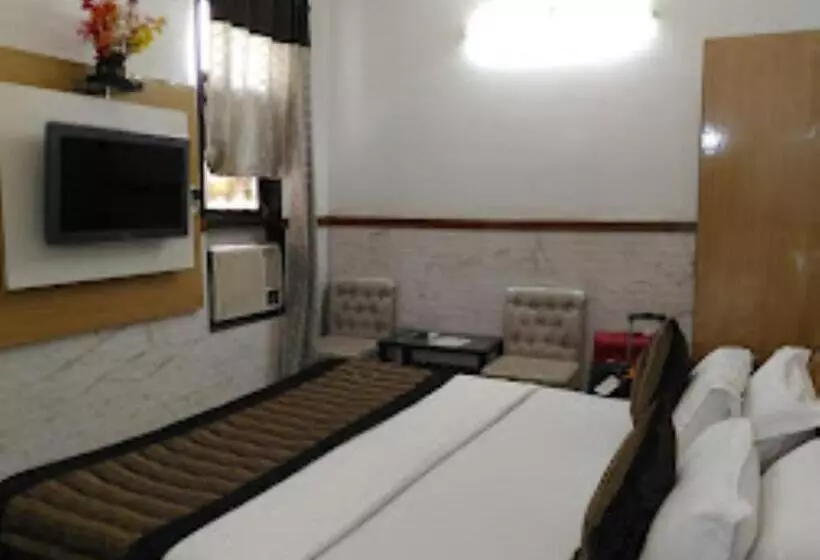 Hotel Dee Park View Jammu