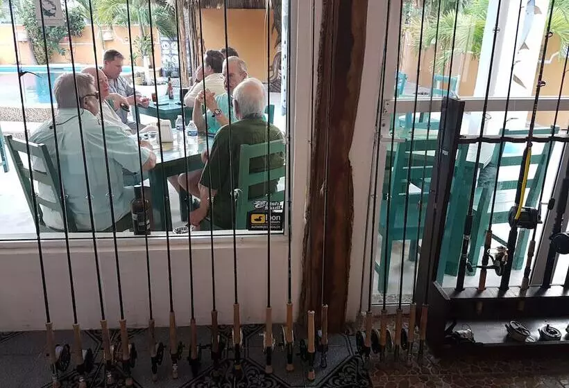 Hotelli Fisherman Lodge