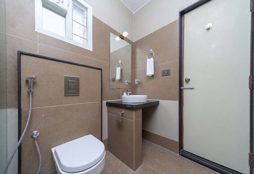 Hotel Hallmark Begumpet By Oyo Rooms