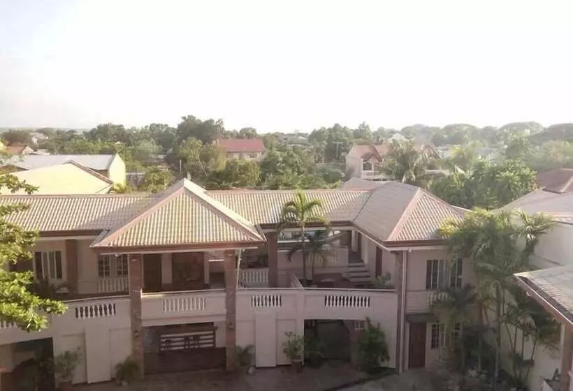 Hotelli The Palacio De Laoag
