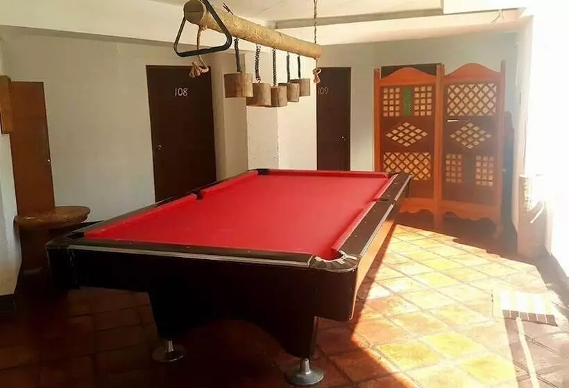 Hotelli The Palacio De Laoag