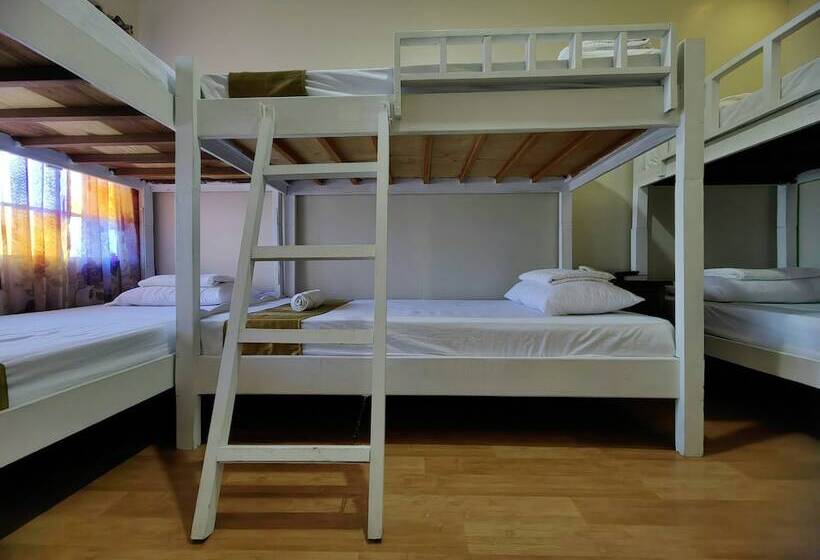 ホテル The Palacio De Laoag