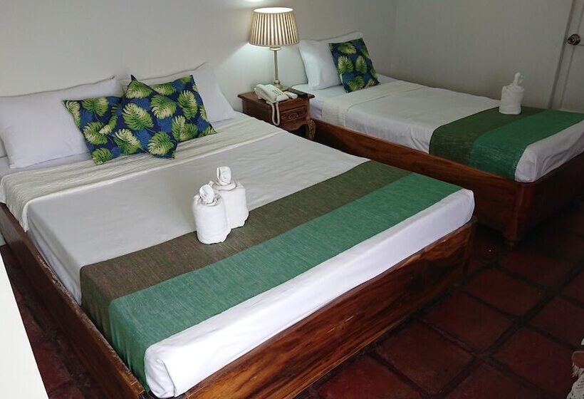 ホテル The Palacio De Laoag