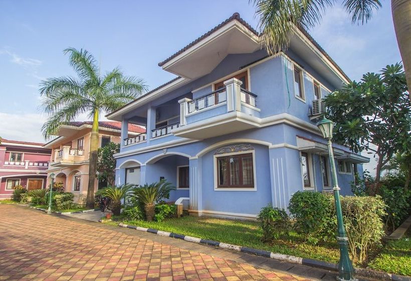 Oyo Home 18509 Pool View 4bhk