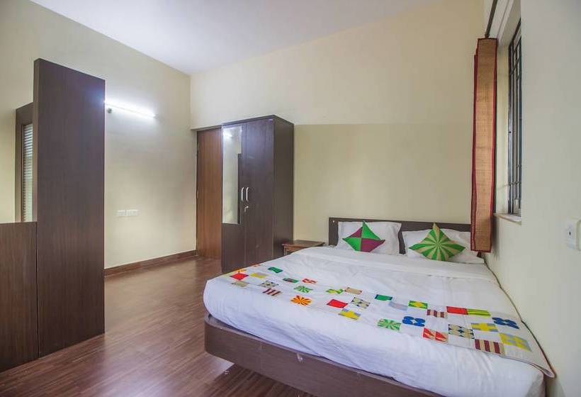 Oyo Home 18509 Pool View 4bhk