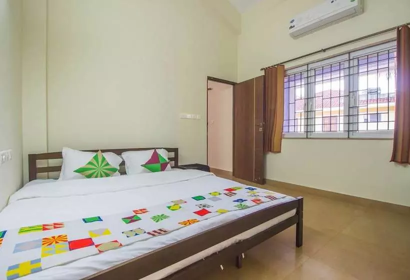 Oyo Home 18509 Pool View 4bhk