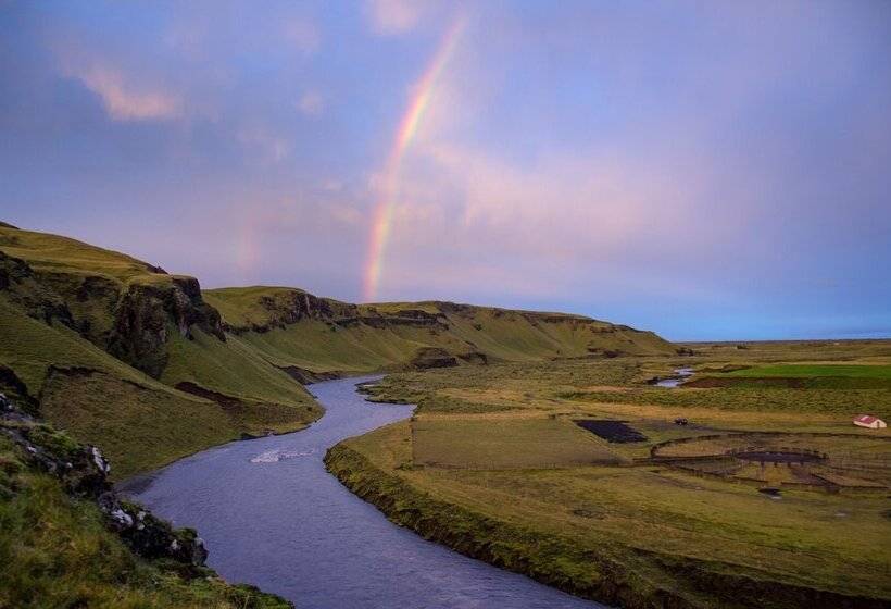 پانسیون Hunkubakkar Guesthouse