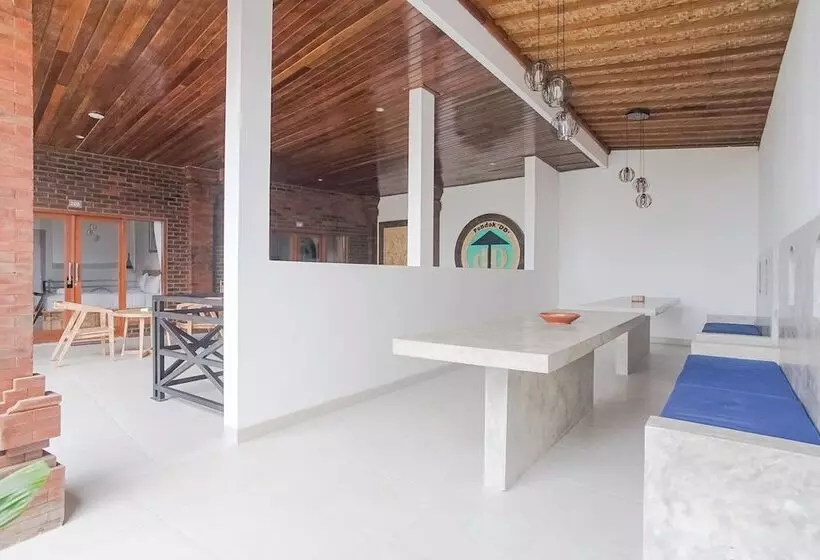 پانسیون Pondok Dd Canggu