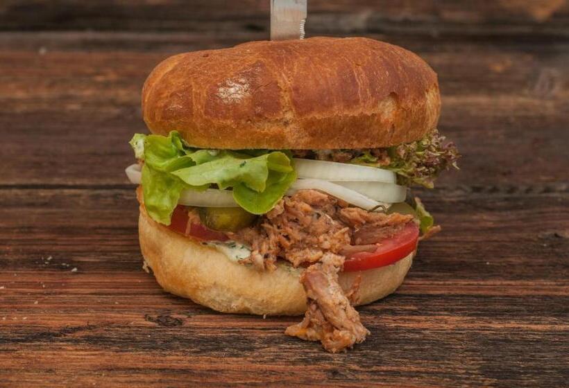 ホテル Weisses Kreuz