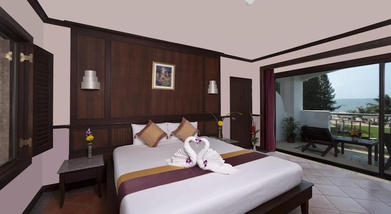 Pinnacle Grand Jomtien Resort and Beach Club