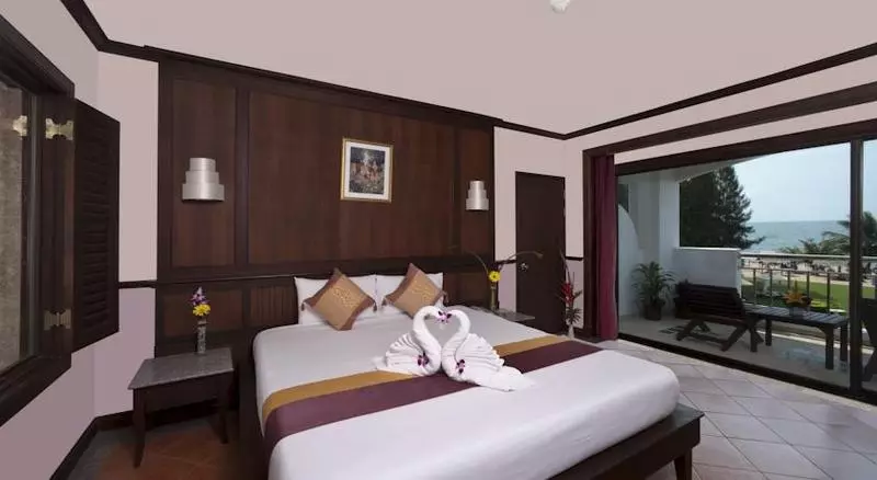 Pinnacle Grand Jomtien Resort and Beach Club