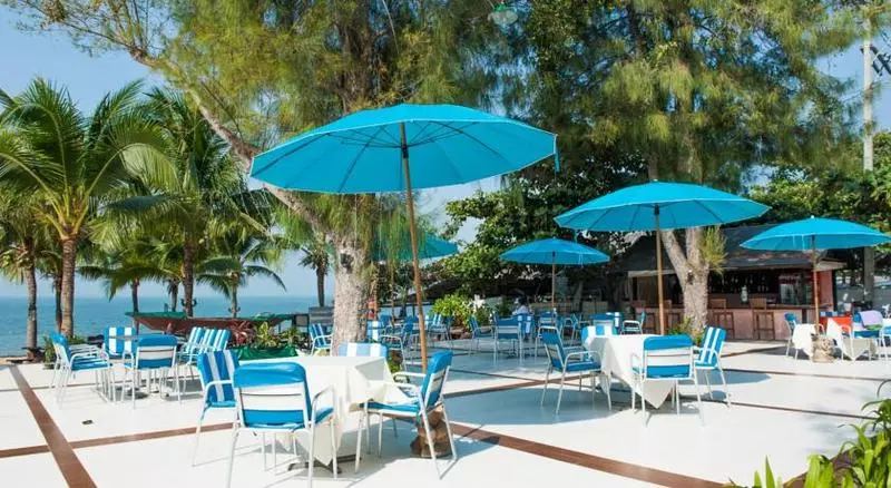 Pinnacle Grand Jomtien Resort and Beach Club