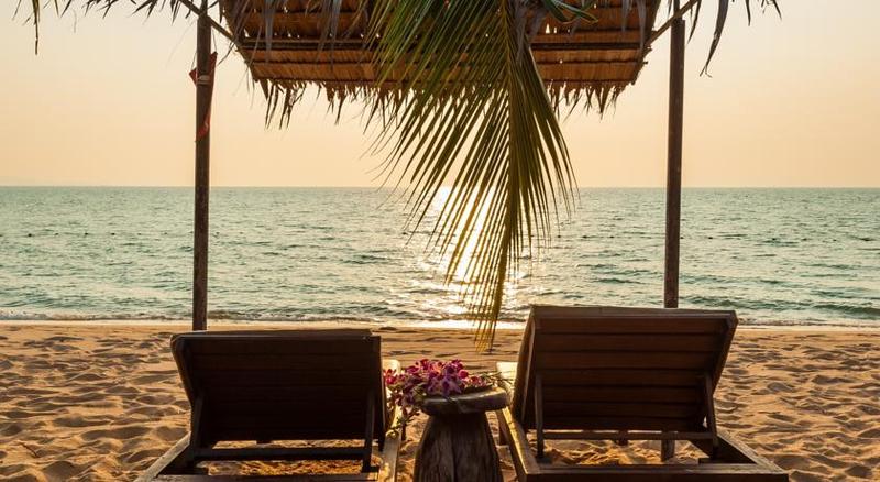 Pinnacle Grand Jomtien Resort and Beach Club