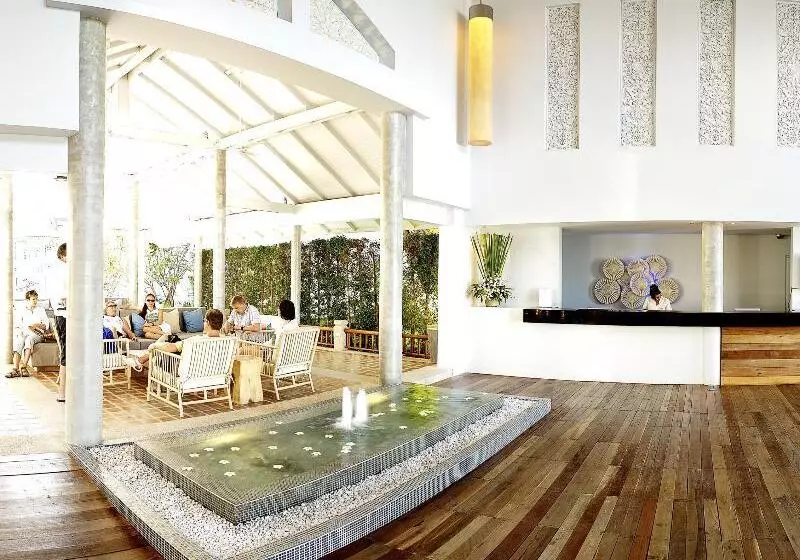 Resort Ramada By Wyndham Phuket Southsea