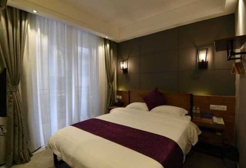 Holland Boutique Inn