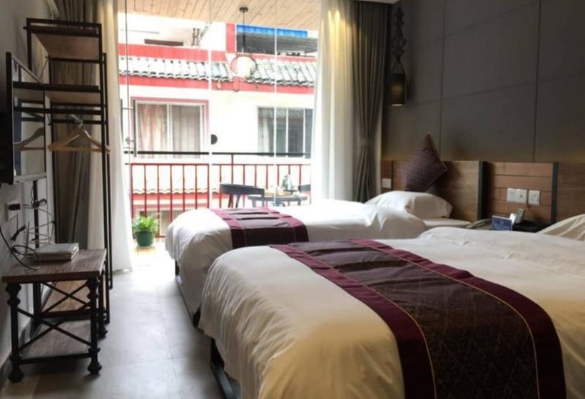 Holland Boutique Inn