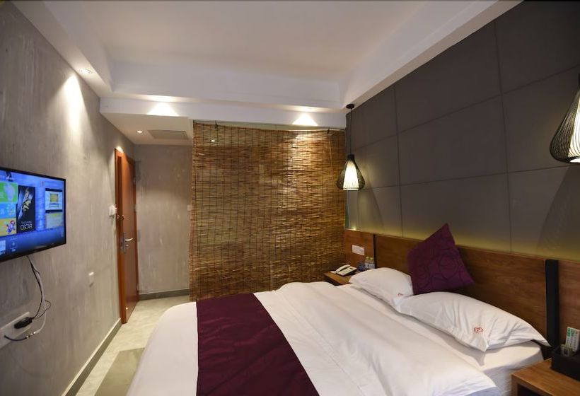 Holland Boutique Inn