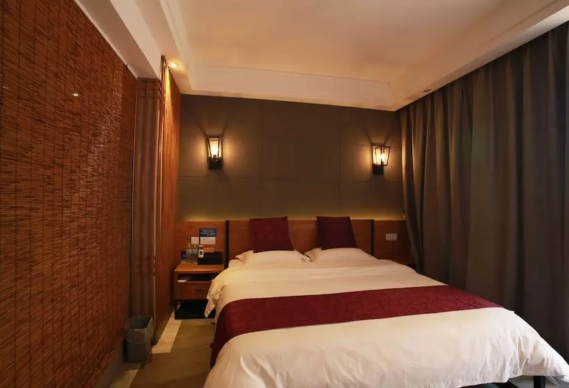 Holland Boutique Inn