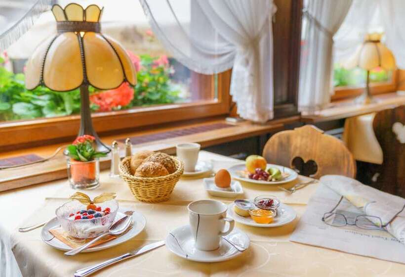 בית מלון כפרי Altkölnischer Hof