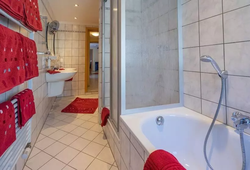 Hotelli Altkölnischer Hof