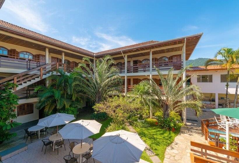 هتل Chales Four Seasons