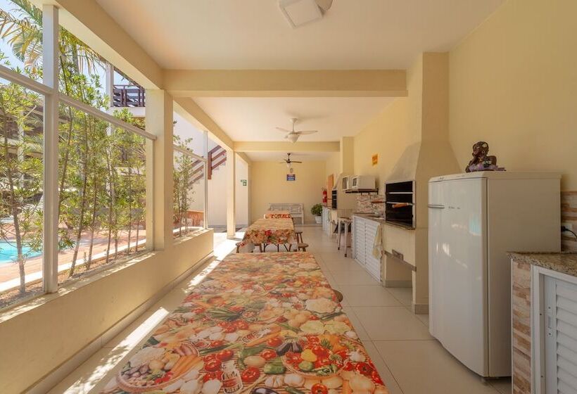 هتل Chales Four Seasons