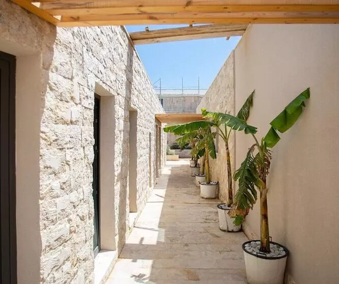 ホテル Drymades Inn Resort