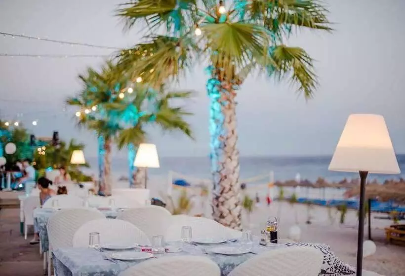ホテル Drymades Inn Resort
