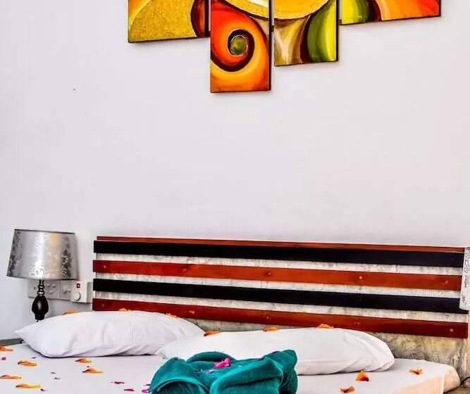 ホテル Beach Front By Kay Jay