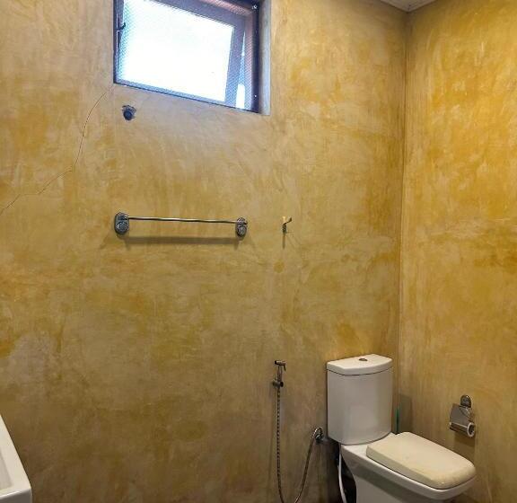 فندق Beach Front By Kay Jay