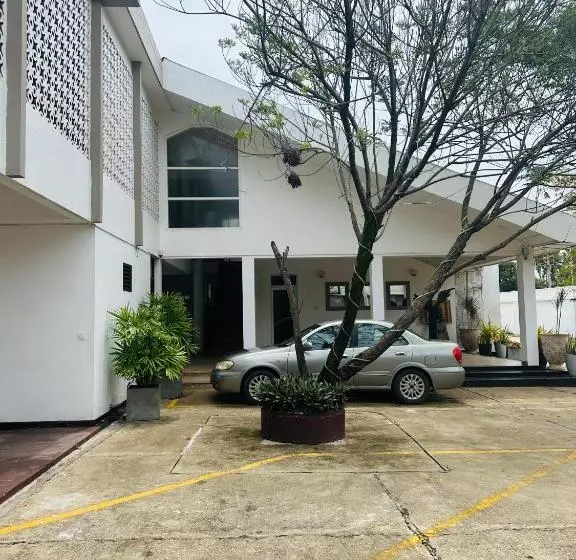 ホテル Beach Front By Kay Jay