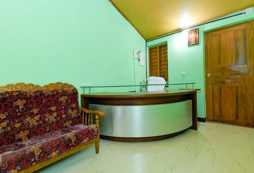 酒店 Rithu Beach Villa