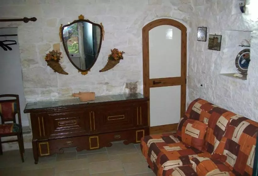 هتل روستایی Agriturismo I Trulli Di Zio Dino