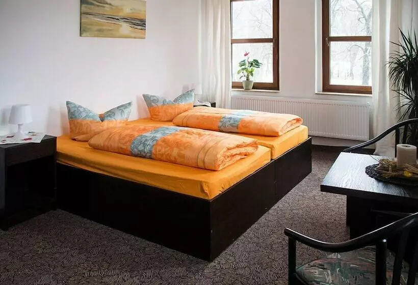 Hotelli Sefano Seminarfabrik Nossen