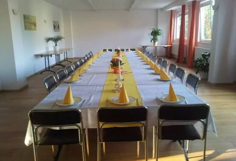 Hotelli Sefano Seminarfabrik Nossen