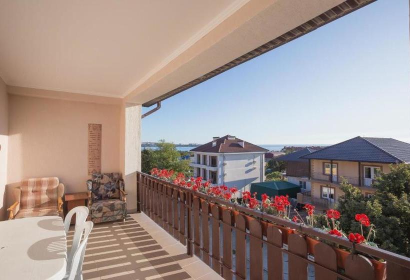 فندق Guesthouse Valensiya