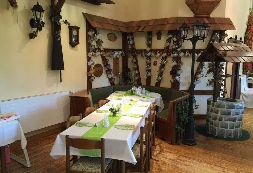 Digitales Event & Hochzeitshotel Zum Grünen Baum