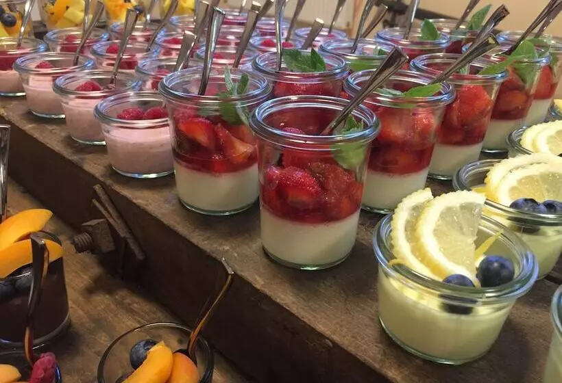 Digitales Event & Hochzeitshotel Zum Grünen Baum