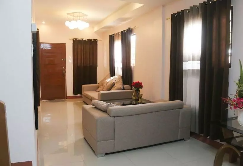 ホテル Palawan Island Inn